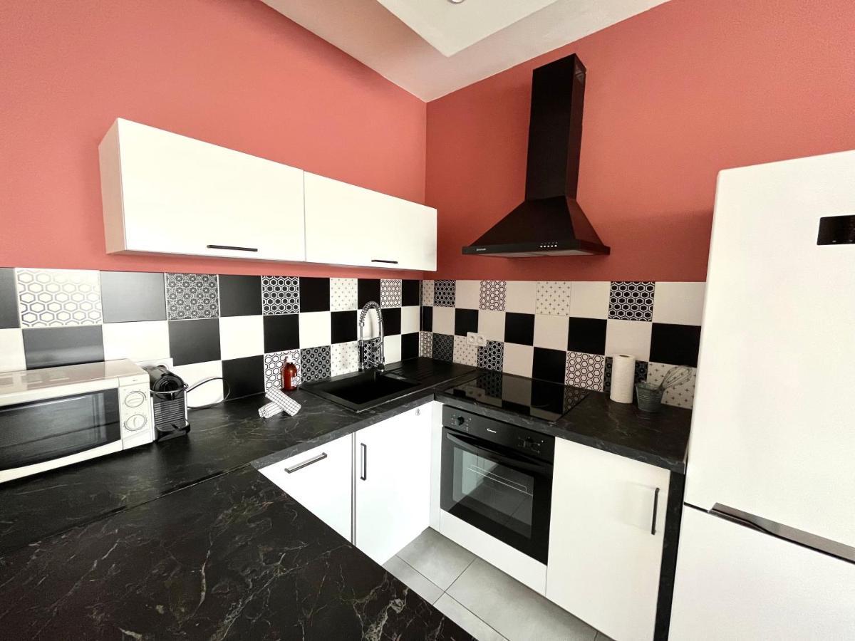 2 Bedrooms - Sea View Apartment Niza Exterior foto
